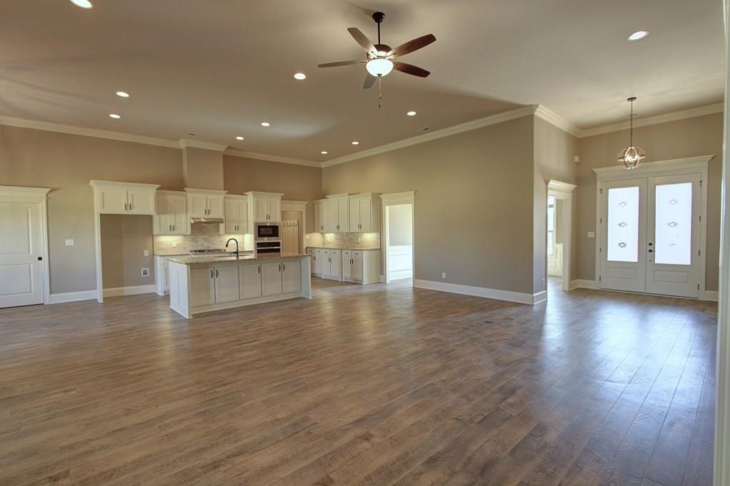 6 Canlights In Family And 6 Canlights In Kitchen