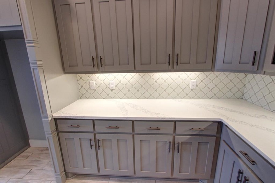 Under cabinet lighting (Standard)