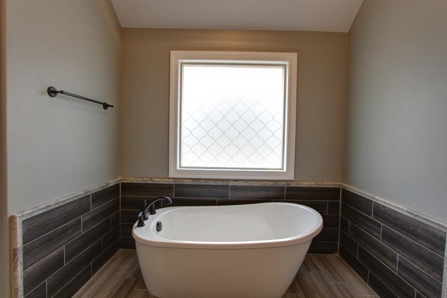 Free Standing Tub with Tile Surround